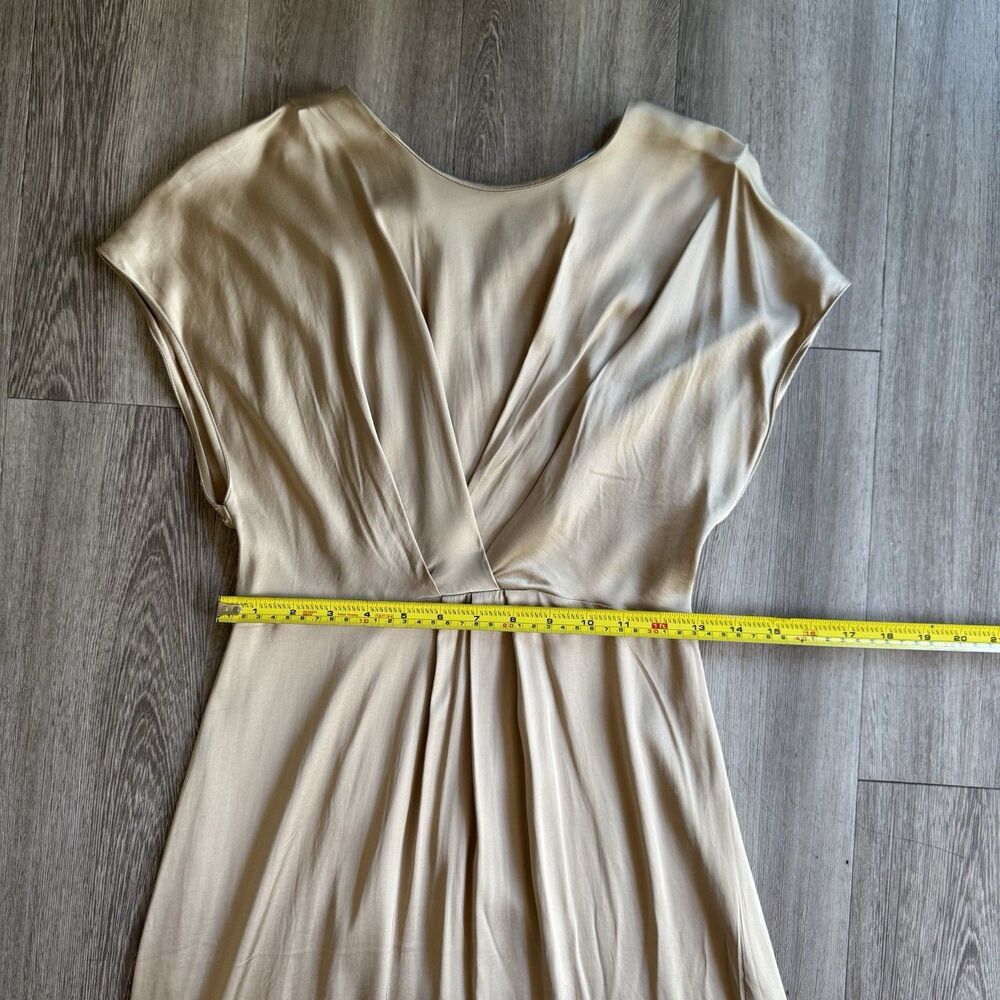 Golden-Beige Satin-like Midi V-neckline Short Sleeves Stretch Dress Sz XS Fits S - Picture 4 of 16